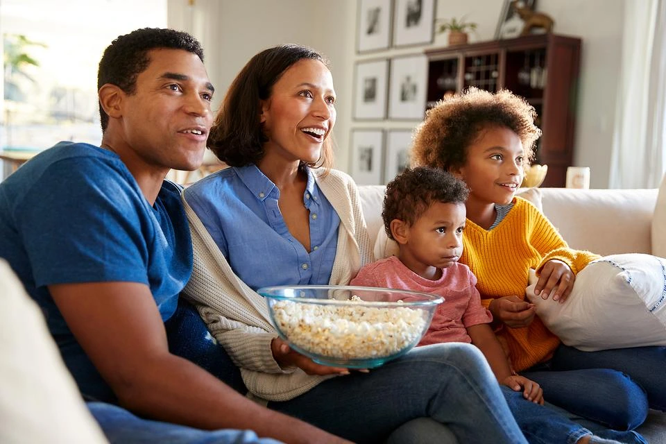 Family enjoying service, Spanish IPTV Channels and Live Sports Streaming IPTV